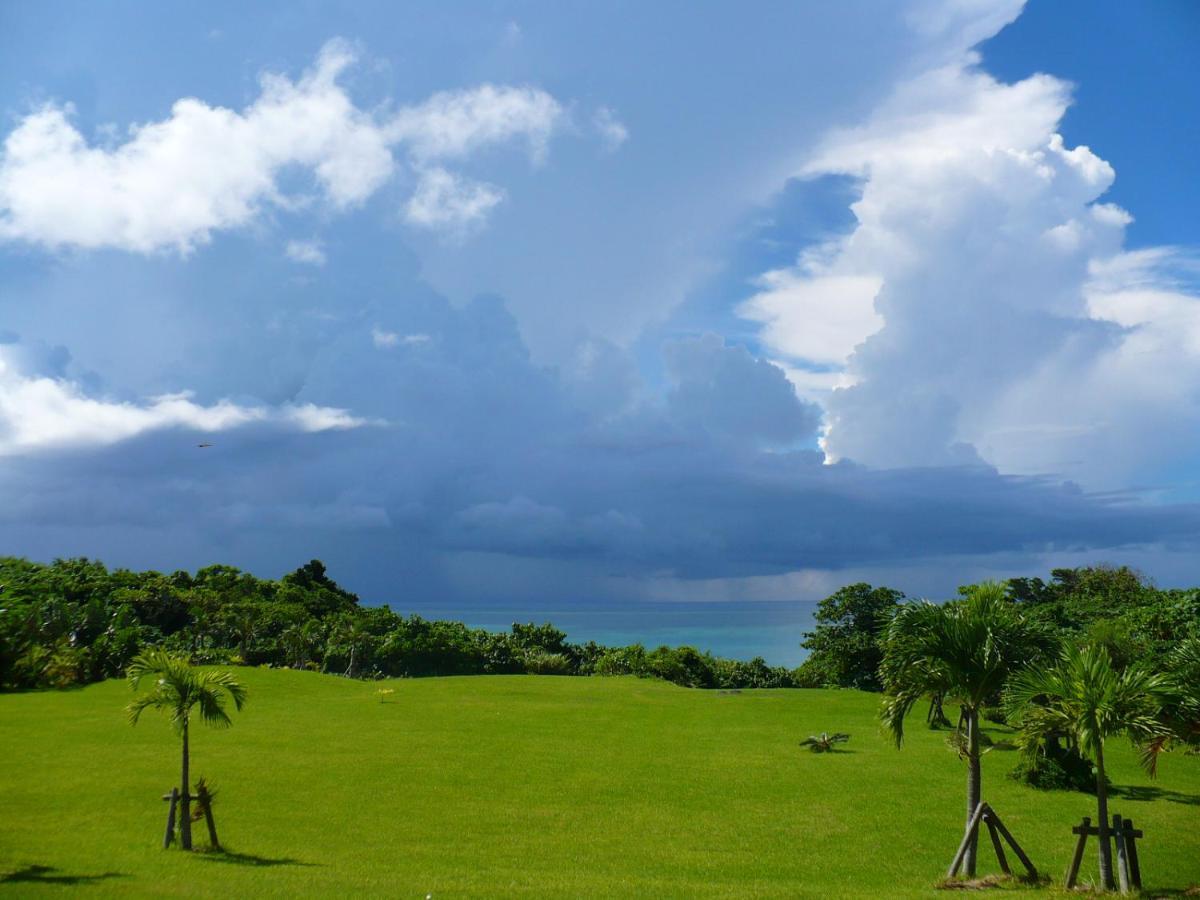 Tsundara Beach Retreat Ishigaki  ภายนอก รูปภาพ