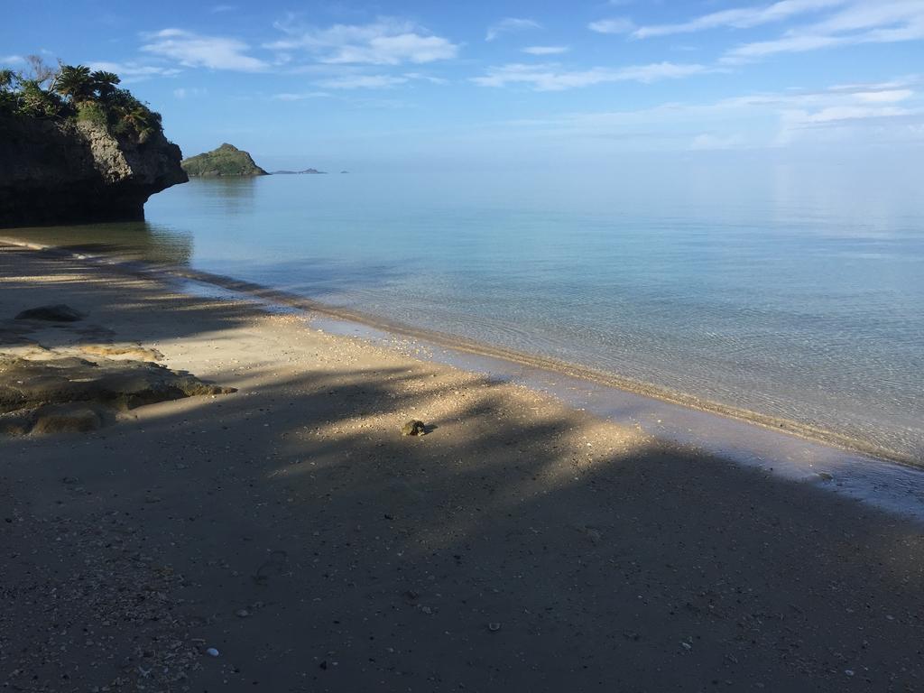Tsundara Beach Retreat Ishigaki  ภายนอก รูปภาพ