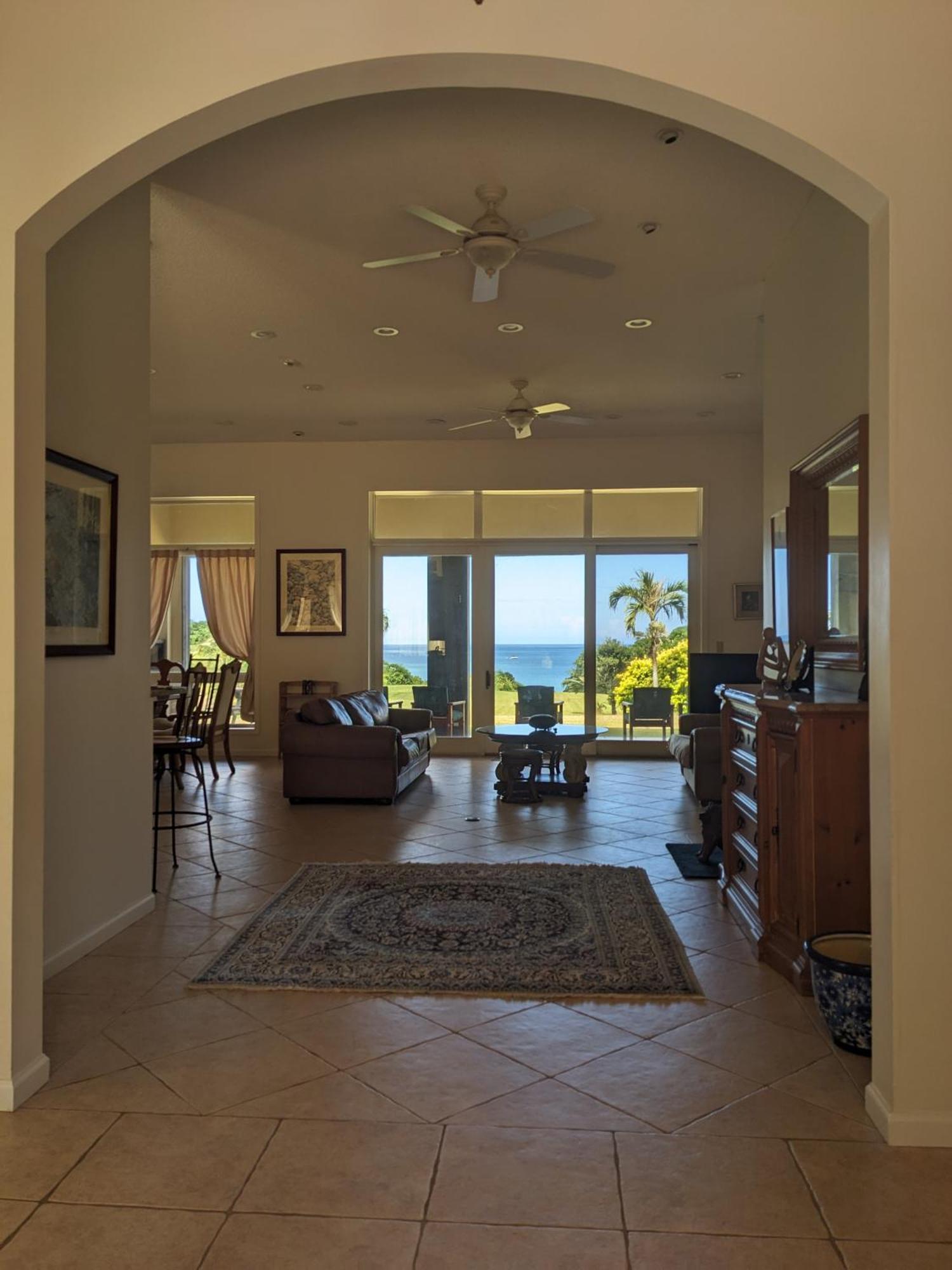Tsundara Beach Retreat Ishigaki  ภายนอก รูปภาพ